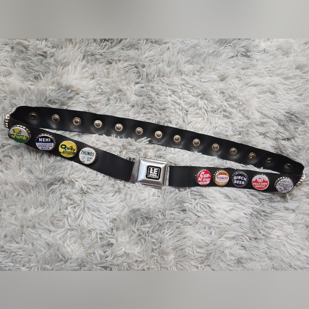 Y2K Little Earth Bottle Cap Seatbelt Button Bottle Opener Belt